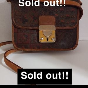 100% Authentic vintage Paisley Escada bag